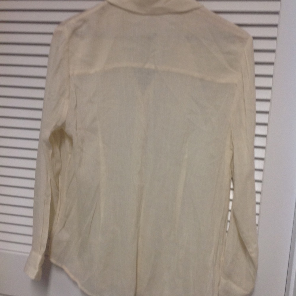 Button-up Long Sleeve - Picture 4 of 5